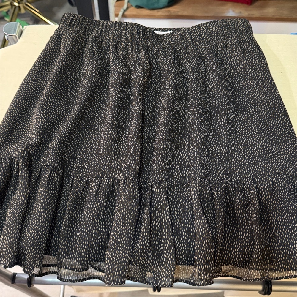 Lift Dotted Skirt